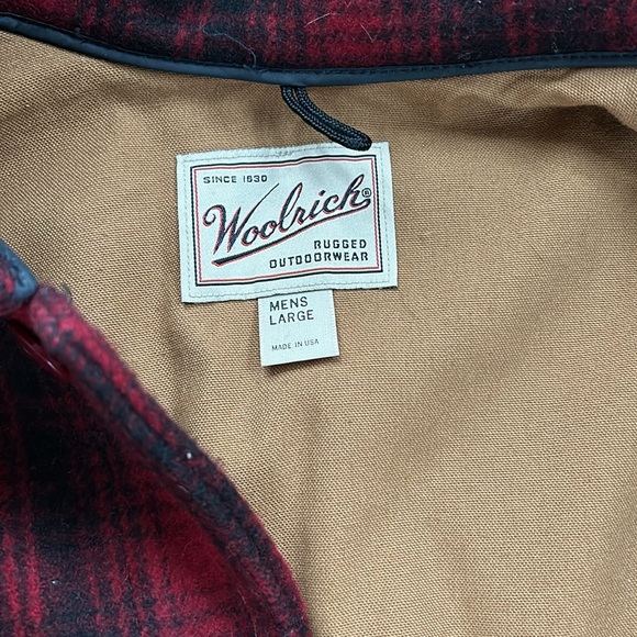 Vintage Woolrich Coat - Picture 5 of 7